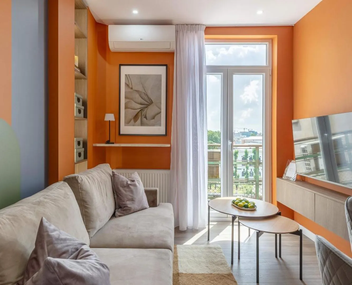 Holt - Playful & Bright 1Br Near The Faculty Of Law Appartement Boekarest