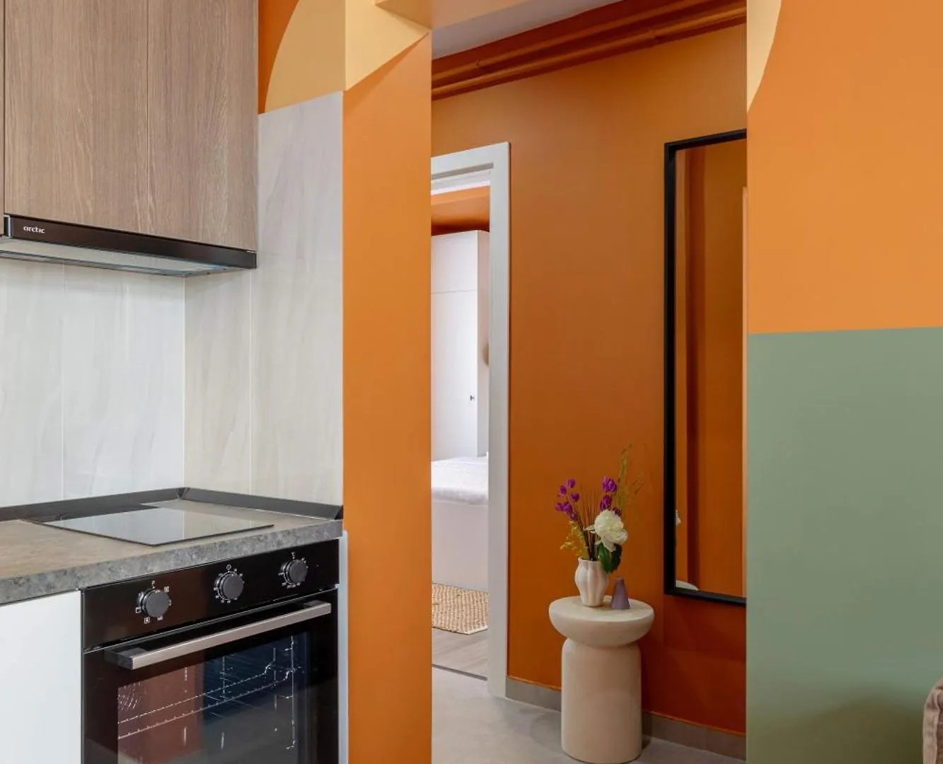 Holt - Playful & Bright 1Br Near The Faculty Of Law Appartement Boekarest