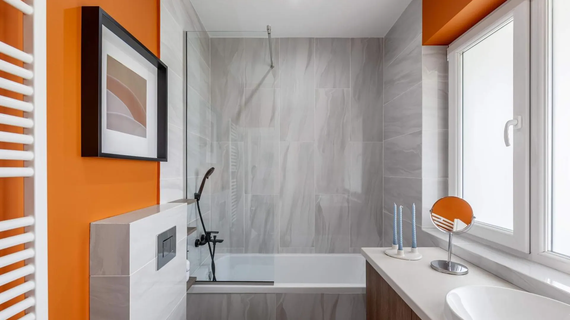 Holt - Playful & Bright 1Br Near The Faculty Of Law Appartement Boekarest