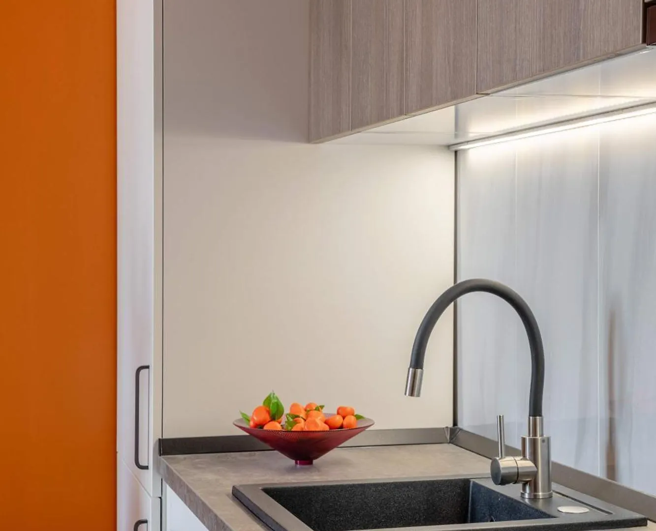 Playful & Bright 1Br Near The Faculty Of Law Apartment Bucharest Romania